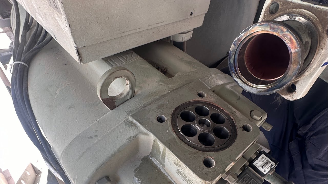 How to replace Trane chiller noisy Discharge valve.