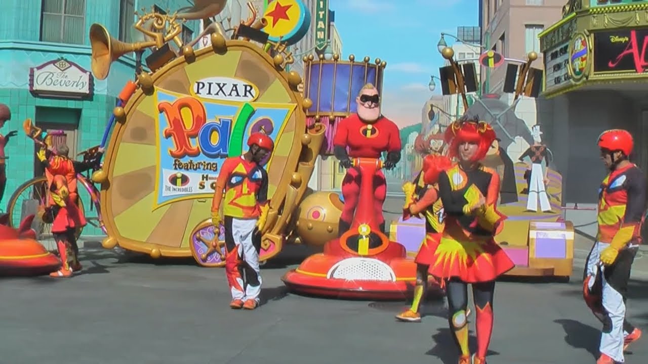 Pixar Pals - Hero Training  With The Incredibles - Disneyland Resort