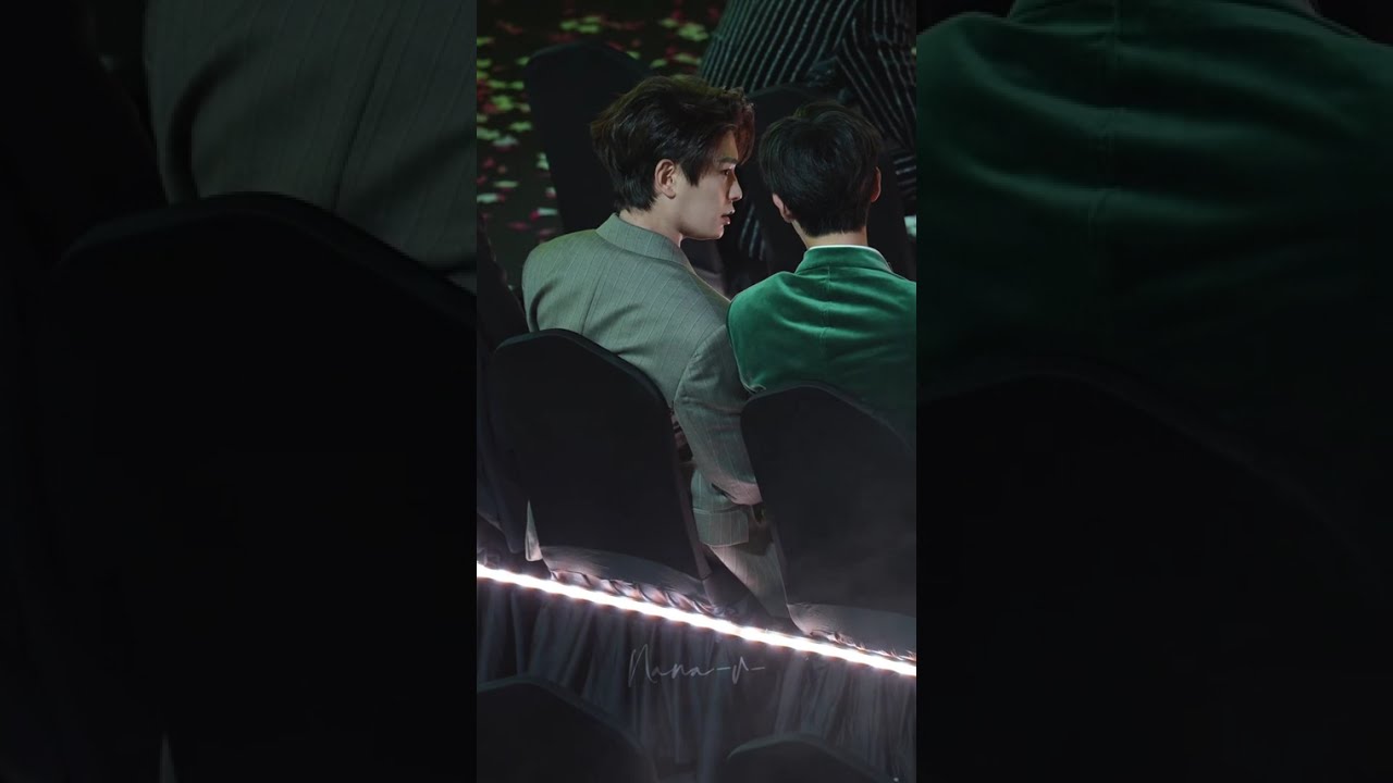 丁禹兮 2025.12.21 海口 星光大賞｜移位 接彩帶 #丁禹兮 #ติงอวี่ซี #dingyuxi #ryanding #정우혜 #딩위시 #wetv #星光大赏