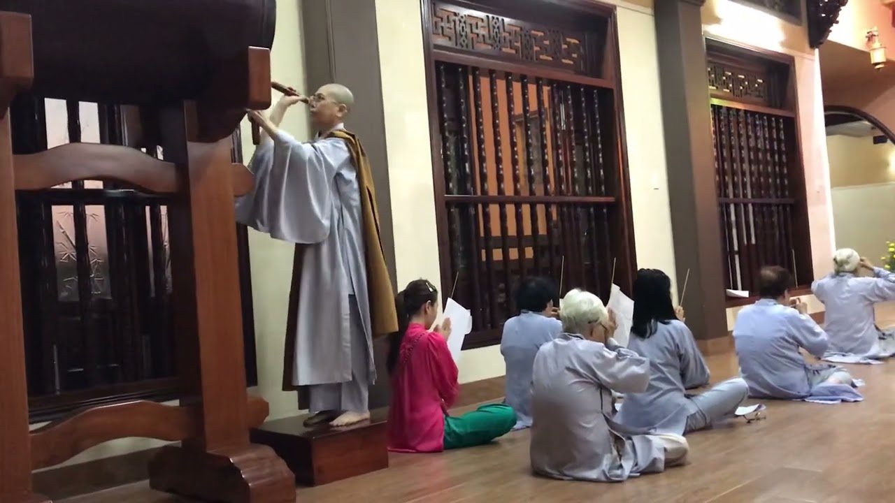Chùa thanh châu Khai chuông trống rước chư thiên