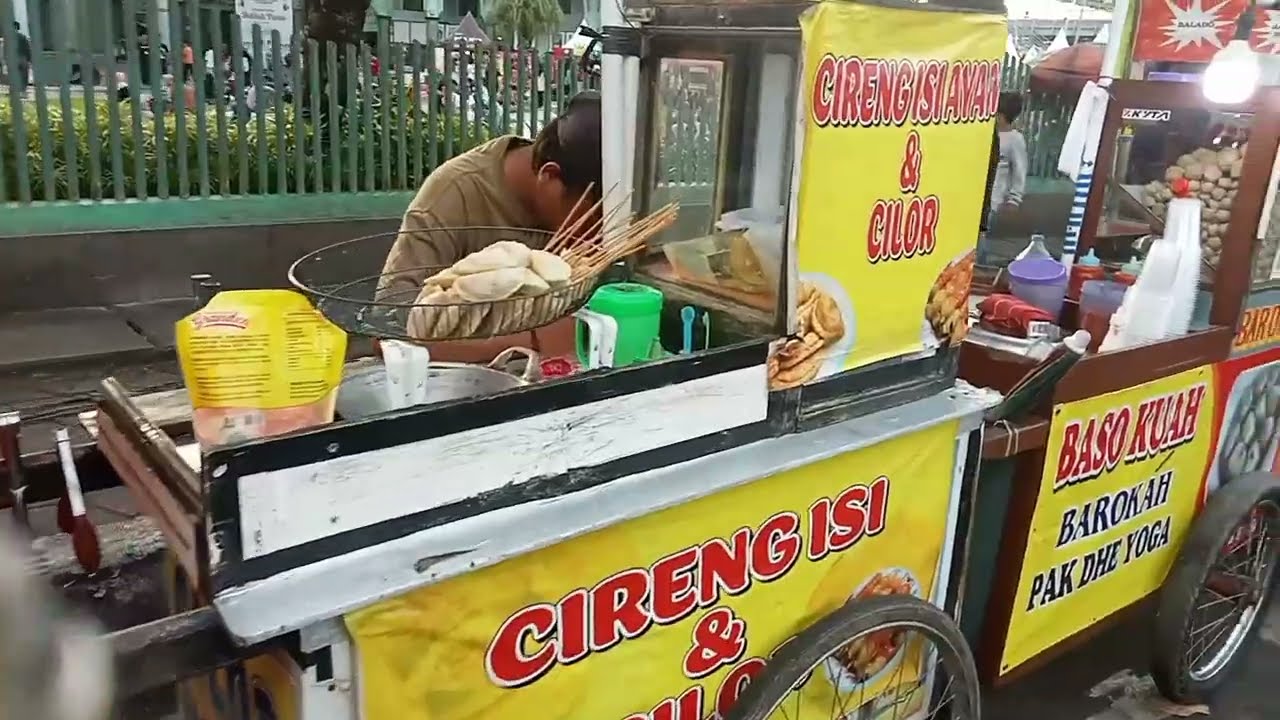 Ngabuburit Menjelang Buka Puasa 