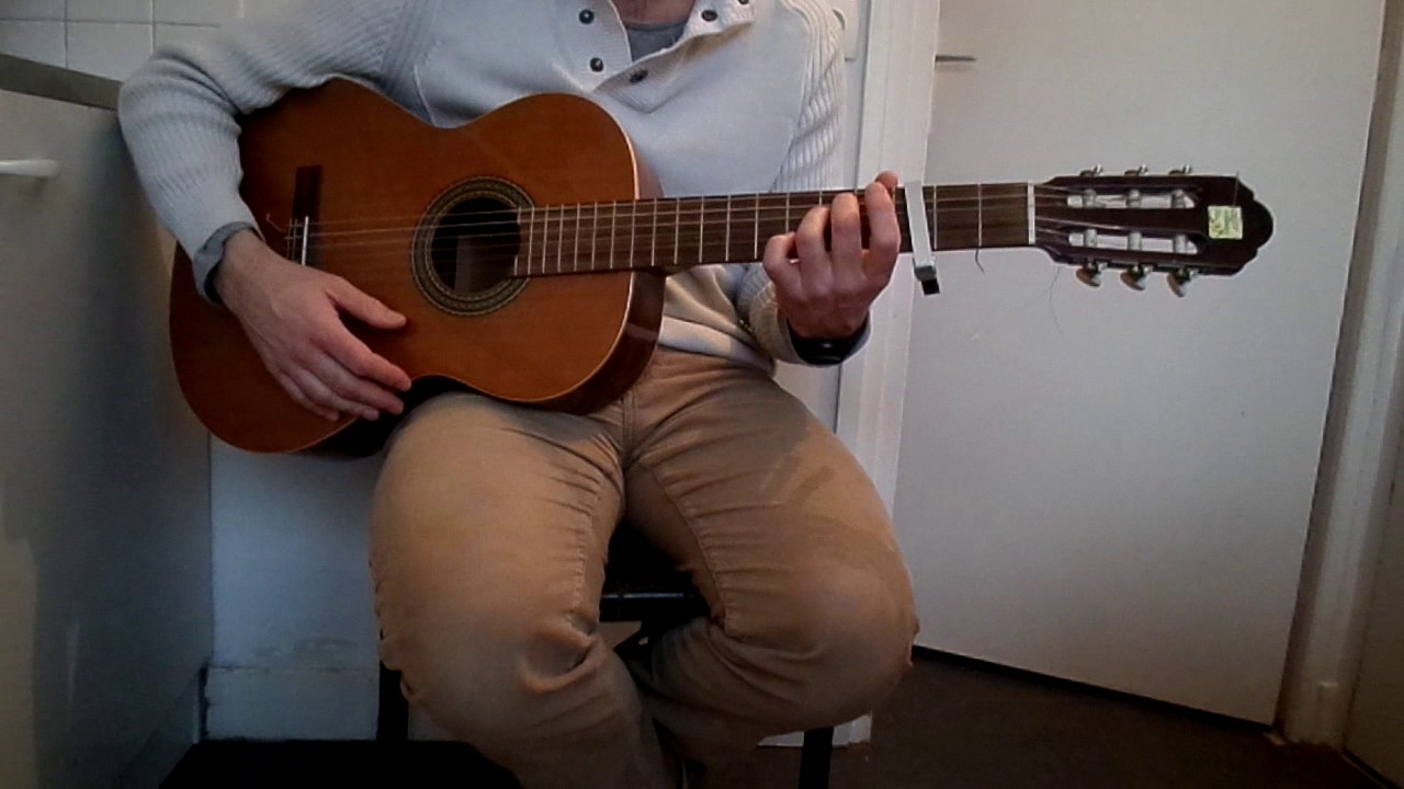 Soprano - Roule - comment jouer tuto guitare YouTube En Français