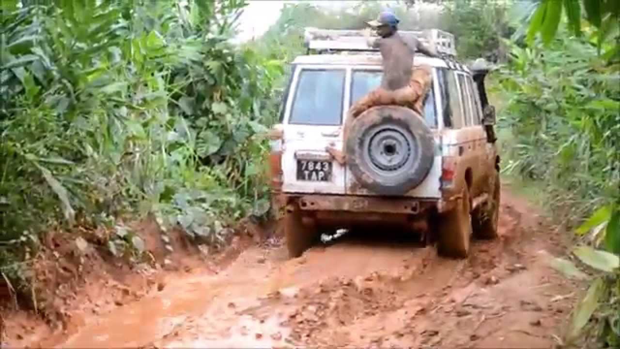 Sur la route de Marolamnbo