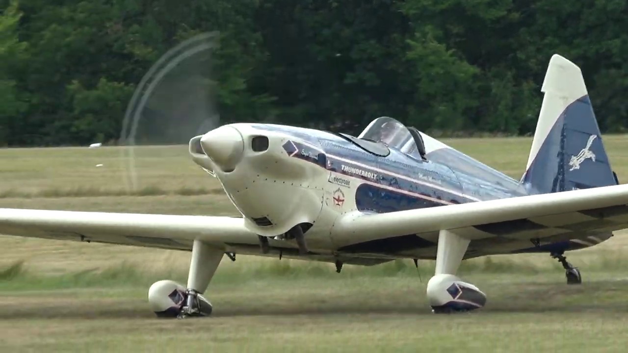 Mark Meredith - Super Chipmunk Aerobatics - Flying Circus Airshow 2020 - 50th Anniversary