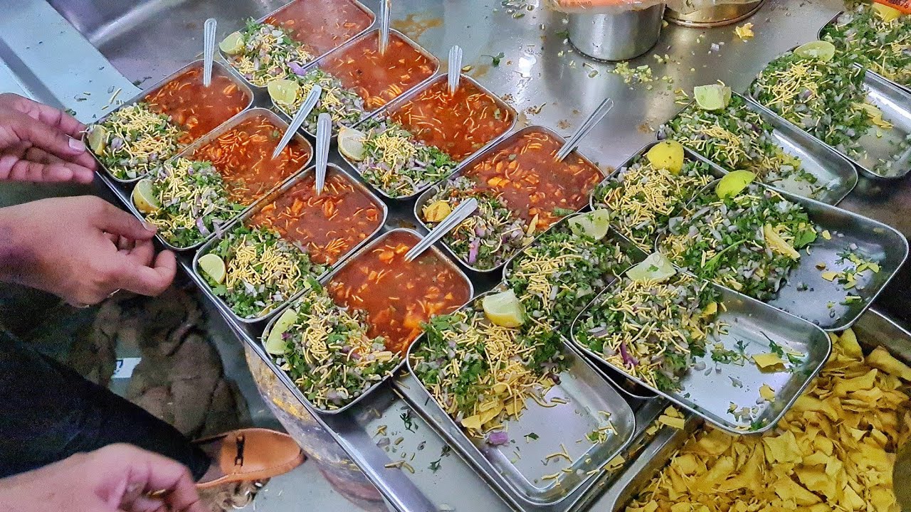 Pune's Spiciest & Best Misal Pav Nevale Misal, Chinchwadgaon | नेवाळे मिसळ पुणे | Indian Street Food