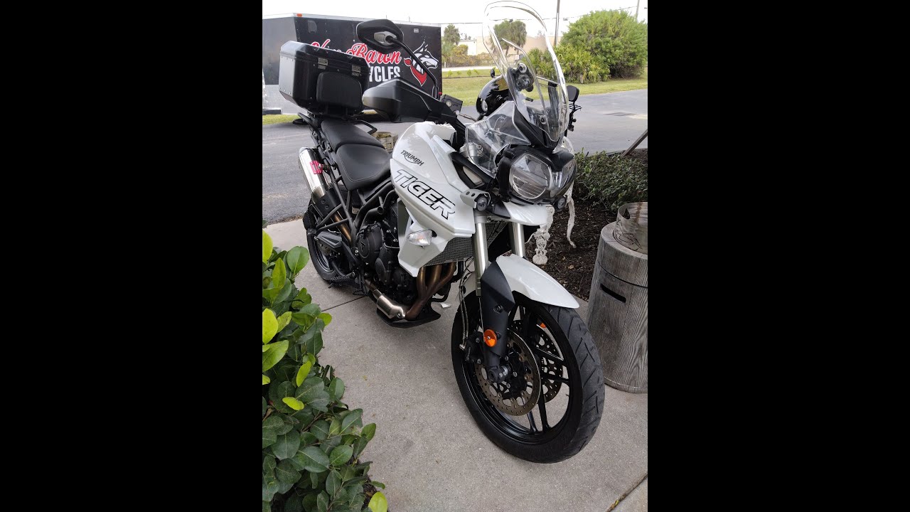 Unveiling Our Thrilling Adventure: Triumph Tiger 800 XRT First Ride!