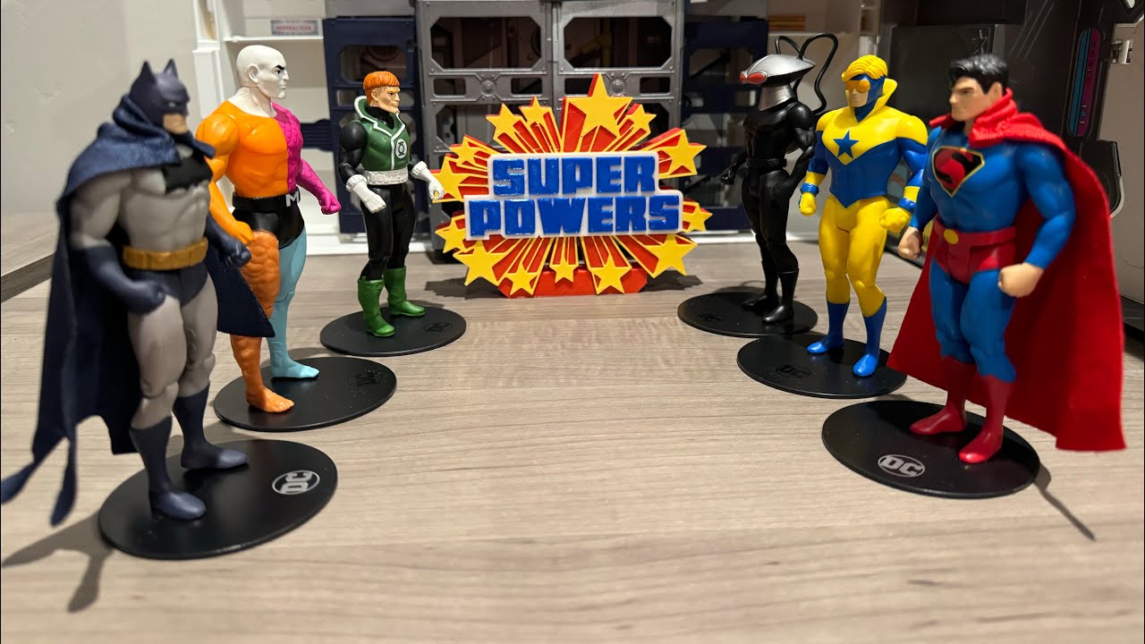 Review #52: McFarlane Super Powers Wave 8 - 2 Steps Forward, 1 Step Back