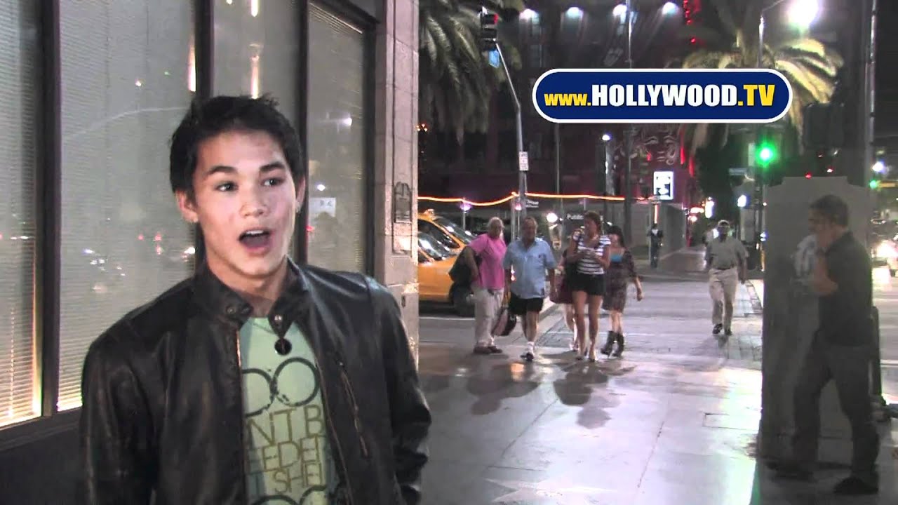 Twilight's BooBoo Stewart Shows Off Martial Arts Mastery at Katsuya