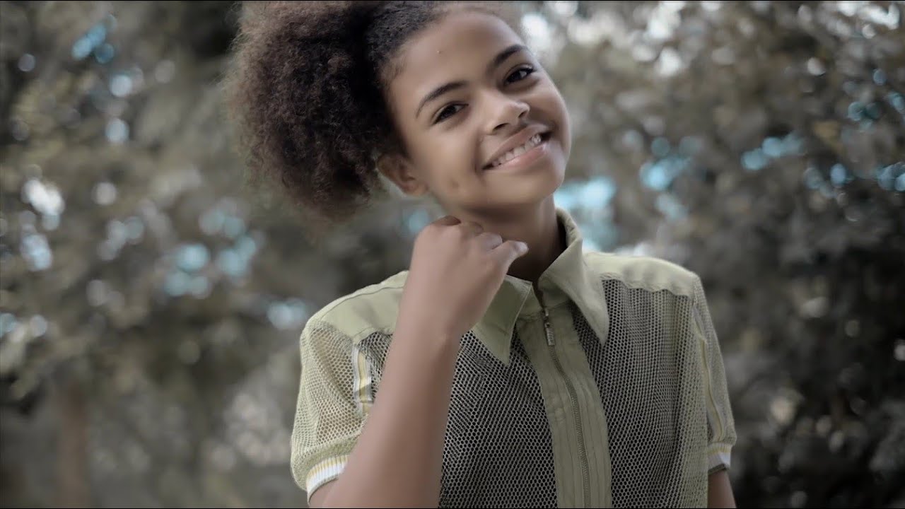 Di Namite - Happy Day (Official Music Video)
