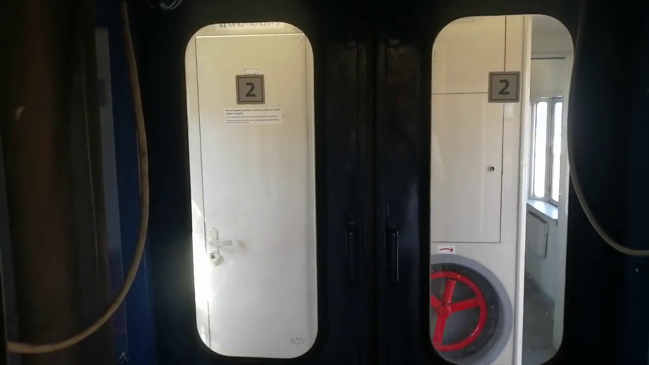 Jízda rychlíkem 691 Labe Děčín hl.n. směr Ústí nad Labem. Jízda rychlíkem 608 Krušnohor Ústí–Most.