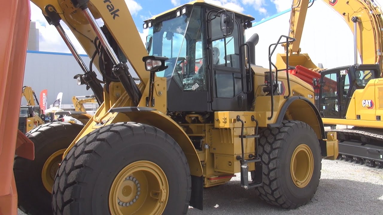 Cat Caterpillar 950GC Wheel Loader (2024) Exterior and Interior
