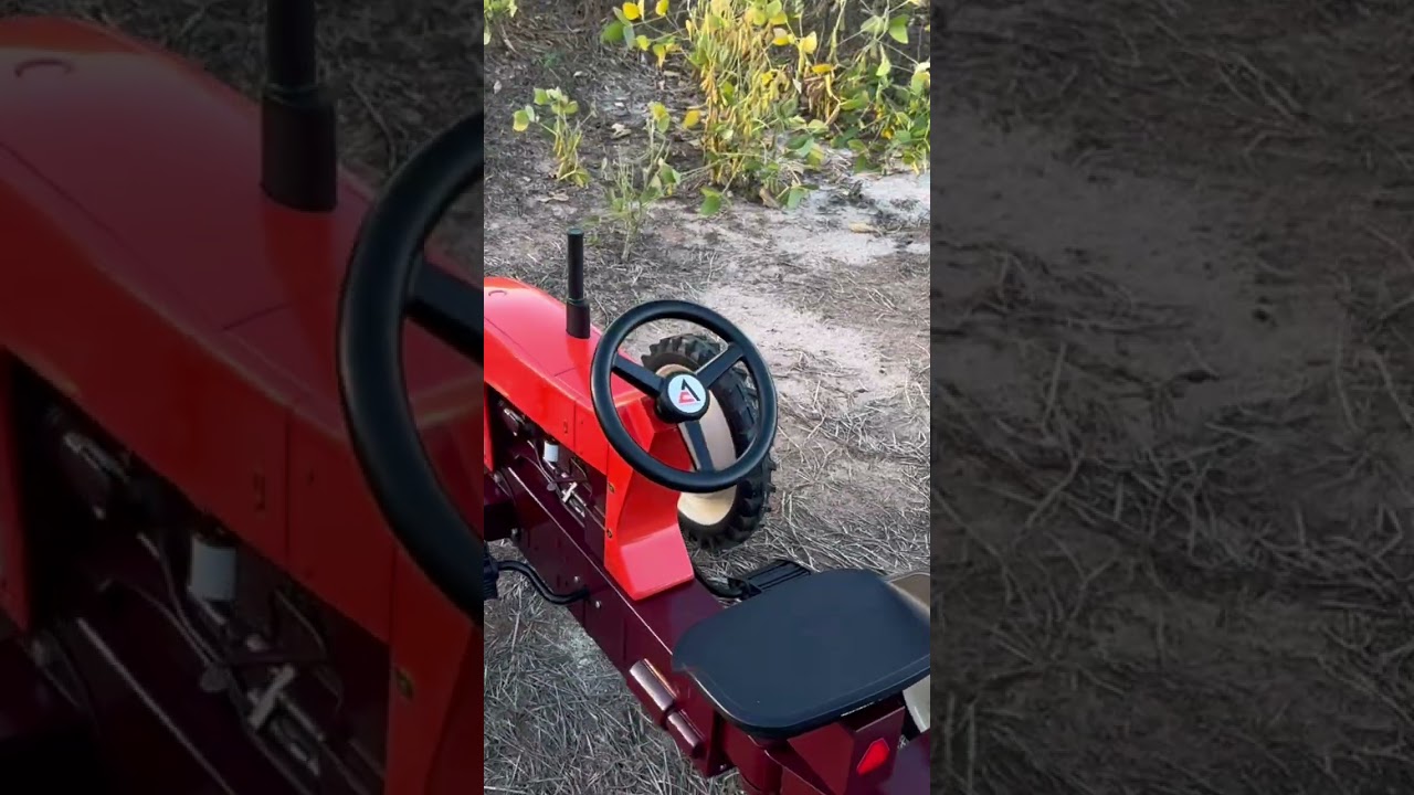 #7580 Allis Pedal Tractor