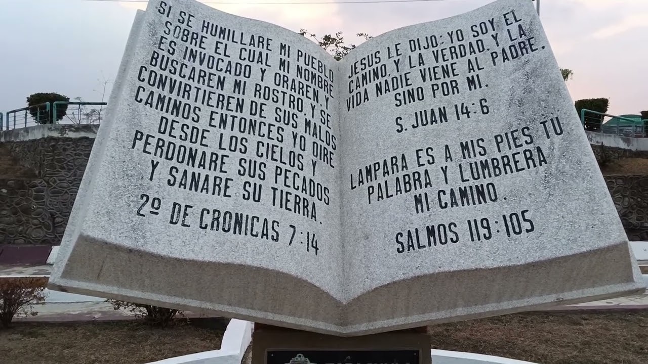 Parque de la Biblia Malecón Tapachula Chiapas México..
