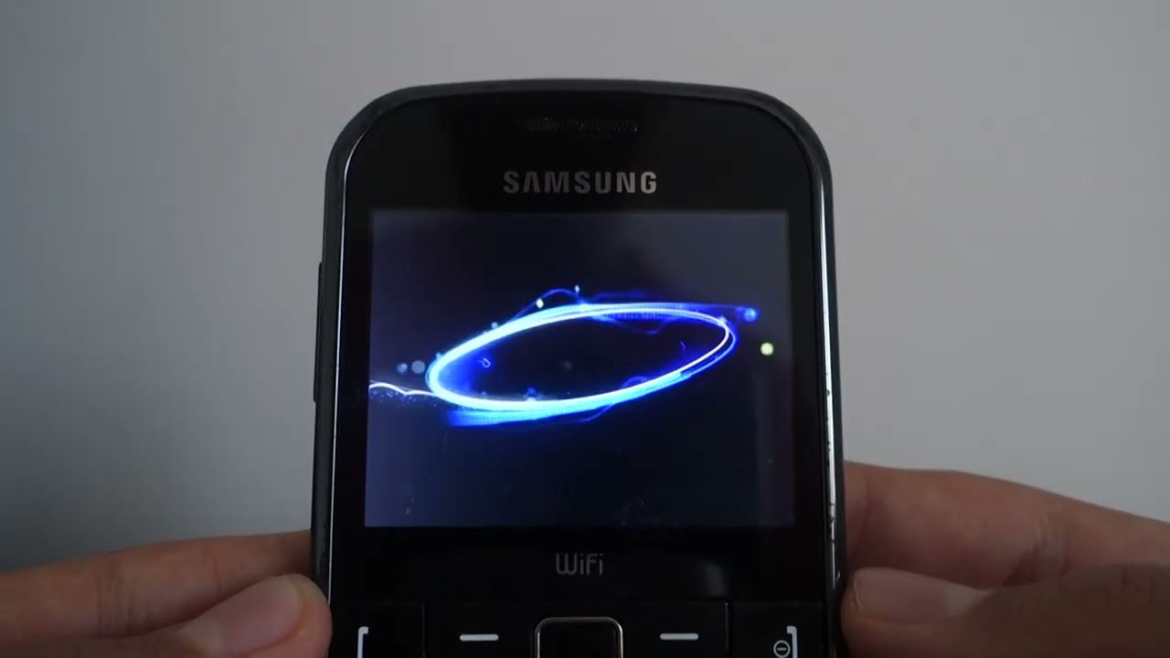 Samsung Ch@t 335 Startup and Shutdown