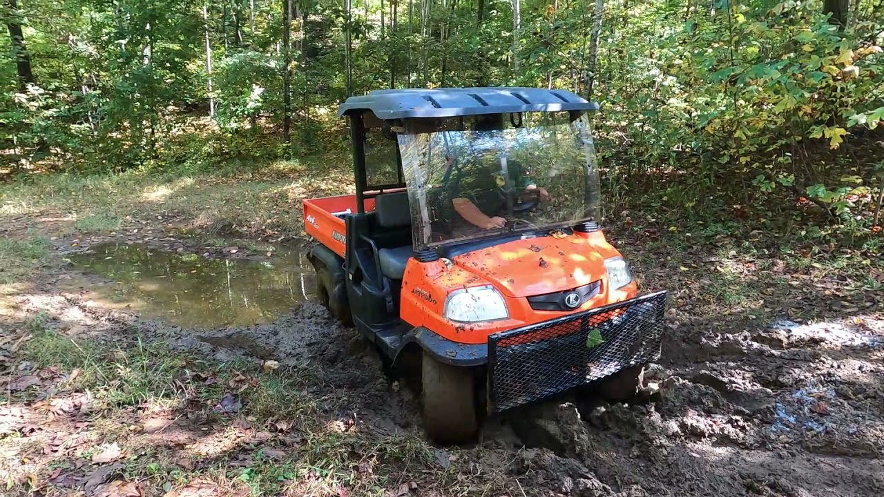 Застрял в грязи на нашем Kubota RTV 900 Diesel SXS