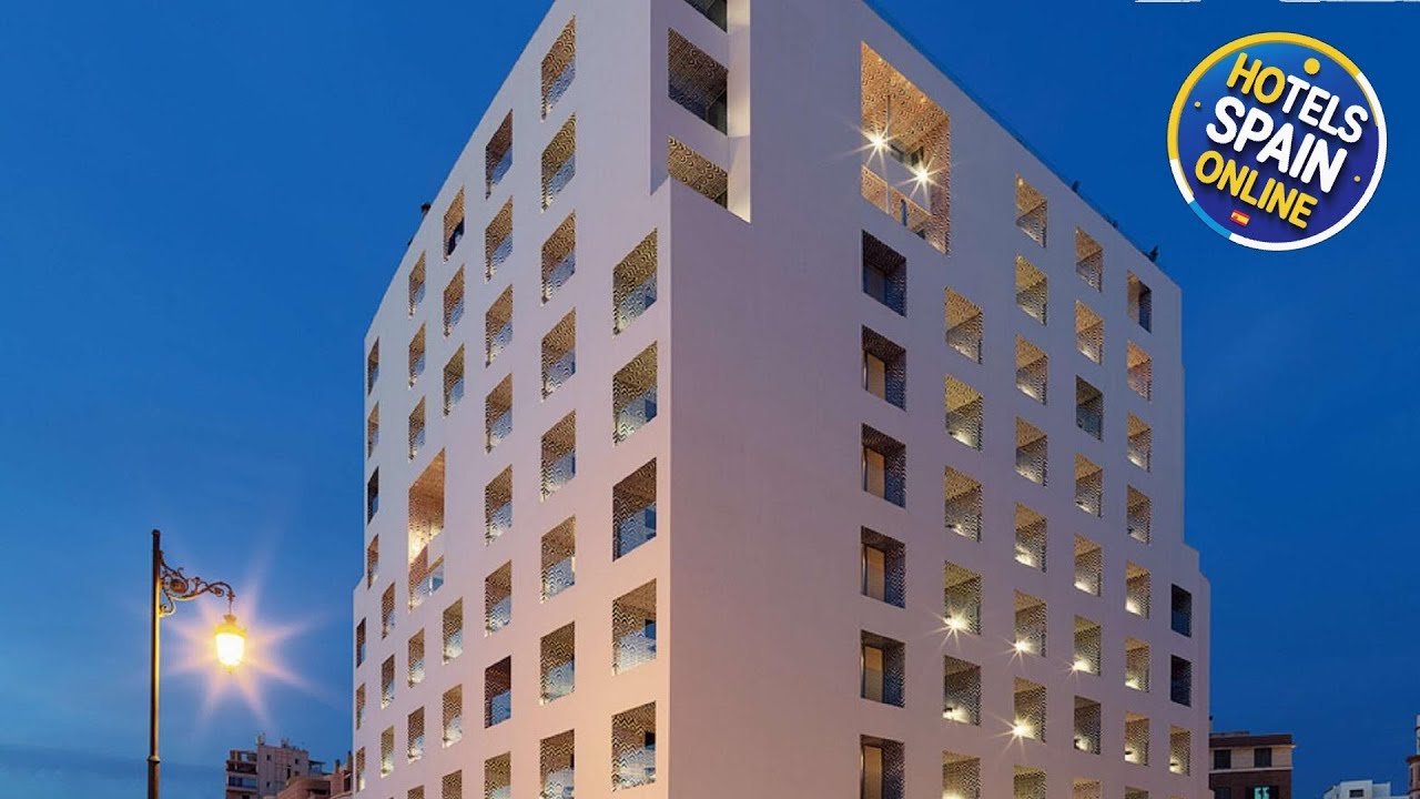 H10 Croma Malaga | Málaga, Spain | Hotel Review 🛏️