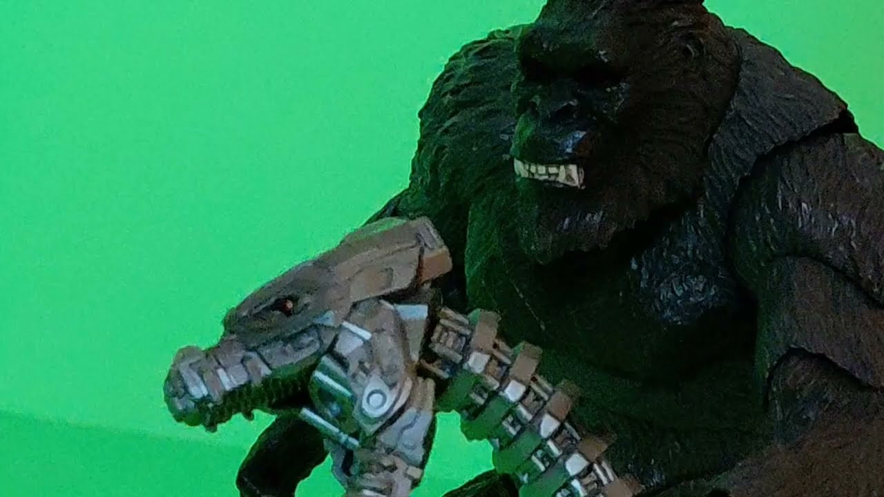 Kong VS. Skar King (A Stop Motion Battle)