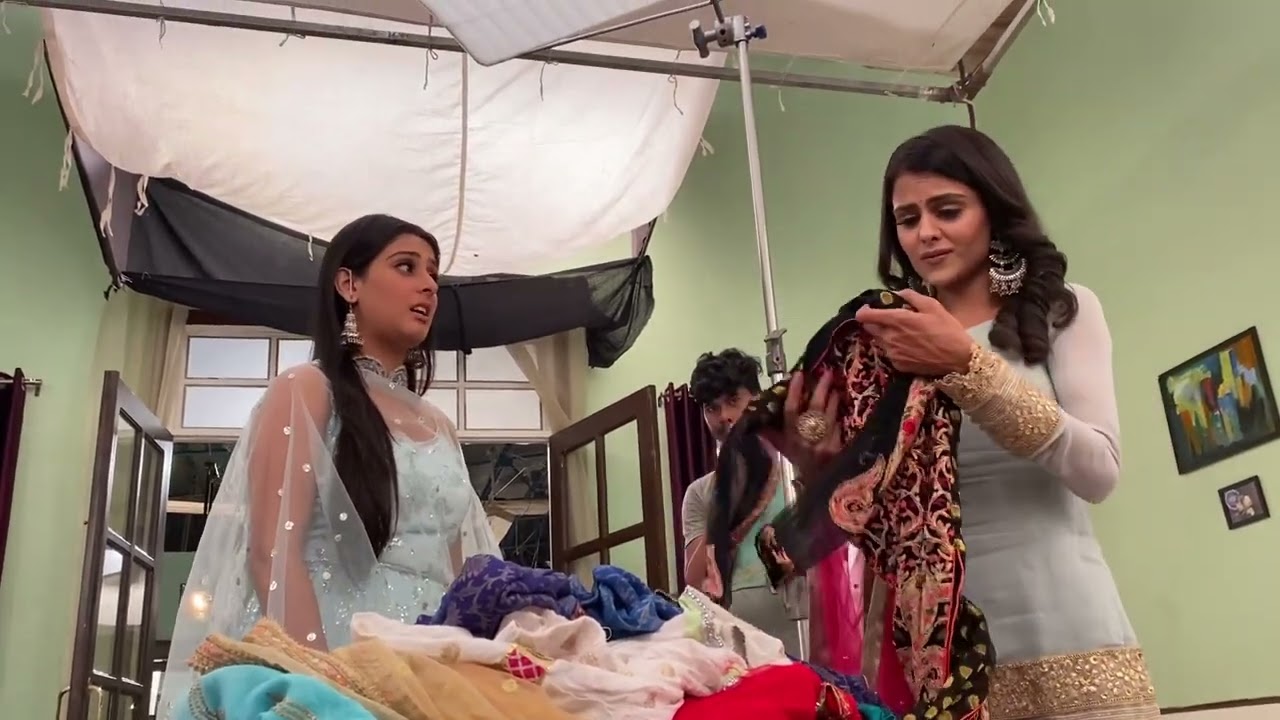 Bts shoot during udaariyan 😌😌