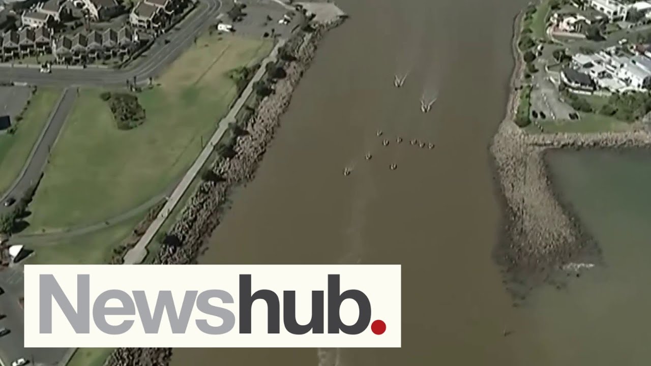 Search and rescue teams still desperately working to reach isolated Hawke's Bay communites | Newshub