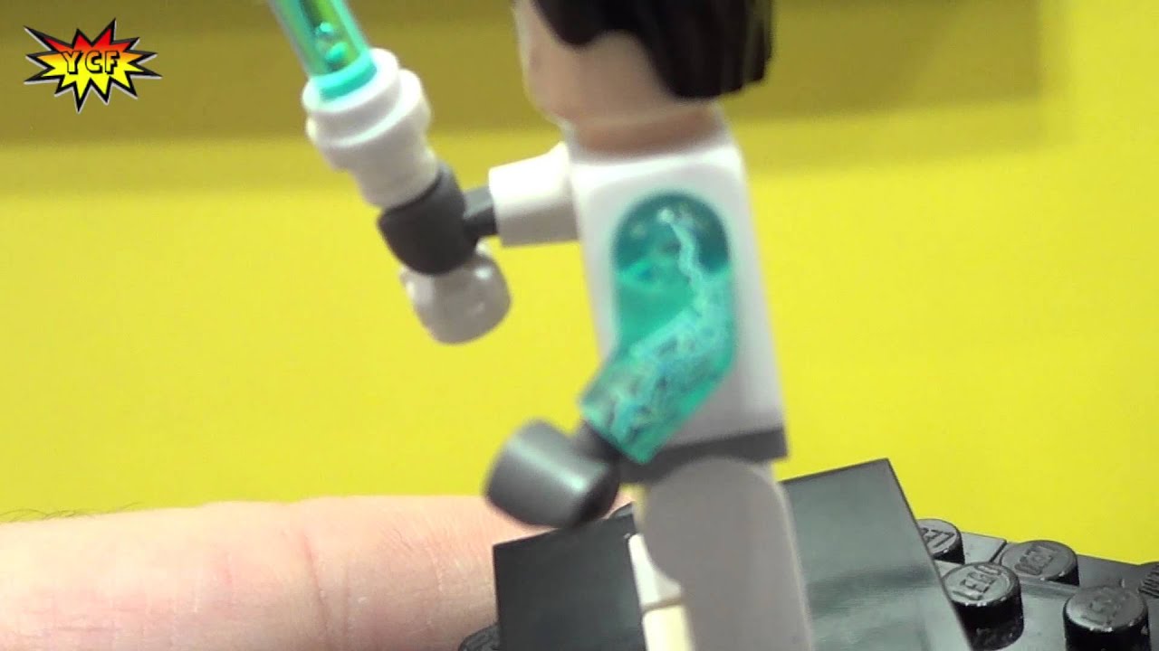 LEGO Star Wars 75018 JEK-14's Stealth Starfighter Preview 2013 NY Toy Fair