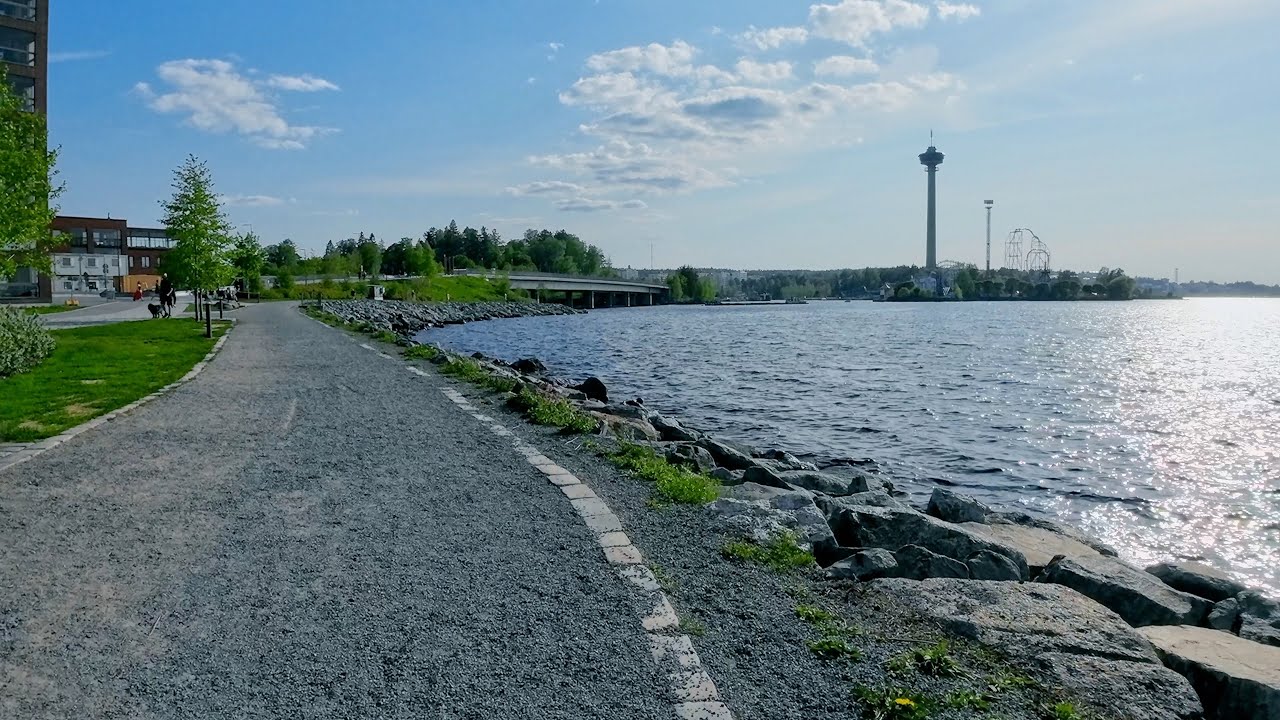 Walking from one lake to another in Tampere, Finland 4K