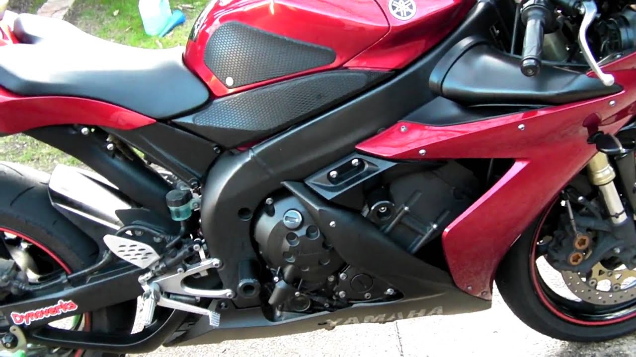 Yamaha R1 2005