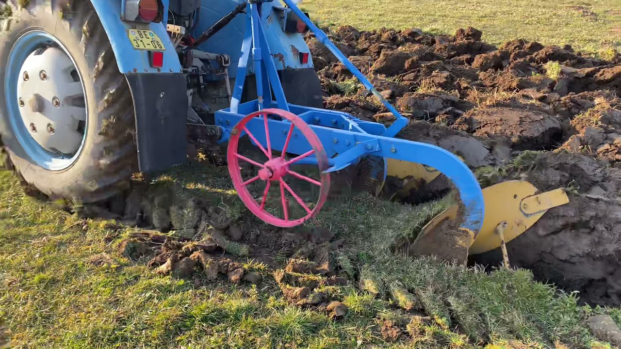 Zetor 3011 & nové pole #1 orba