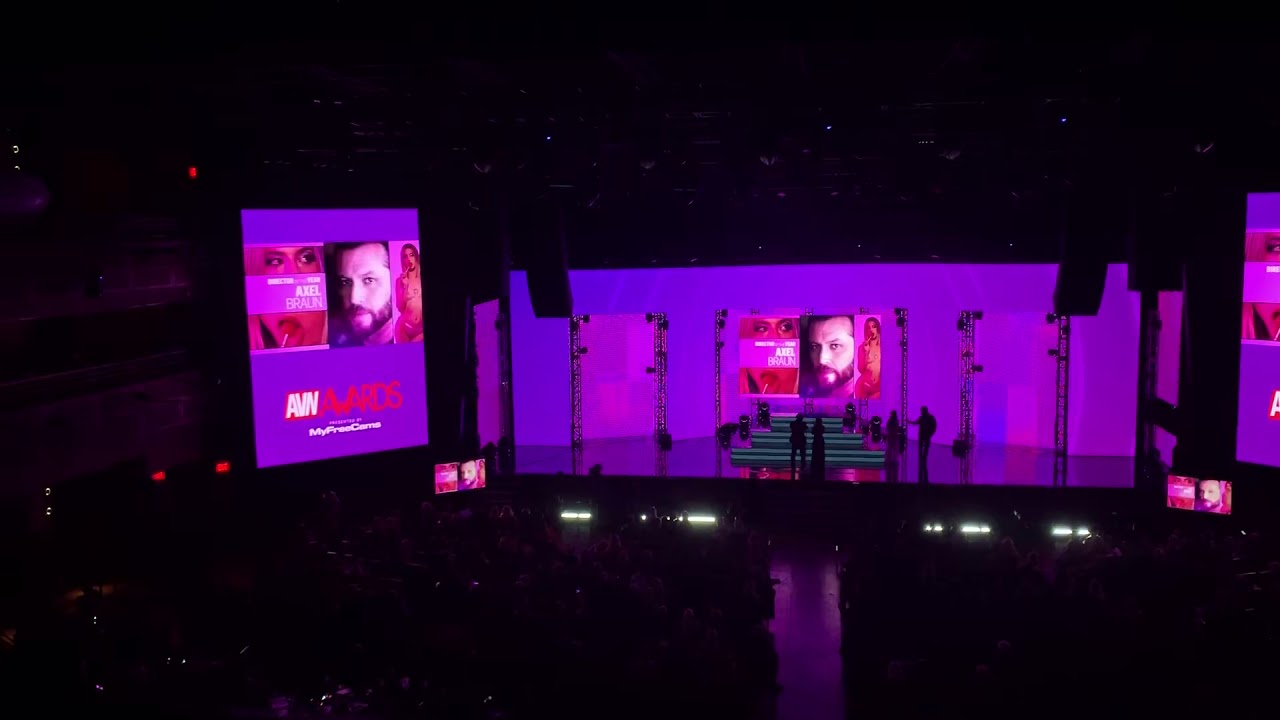 AVN Awards 2019 - Director of the Year - Kayden Kross