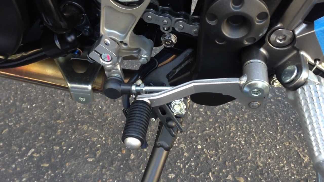 2013 Ninja 300 Gear Shift Lever Adjustment and MotoGP Conversion