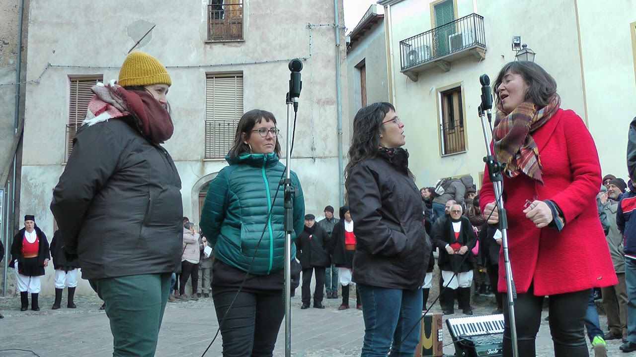 ==TORNAVEUS==   Coro polivocale - Polifonia tradizionale della Catalogna