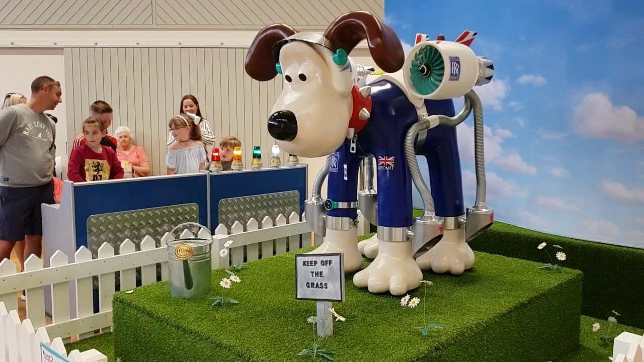 Gromit Unleashed 2 Bristol Gromjet.