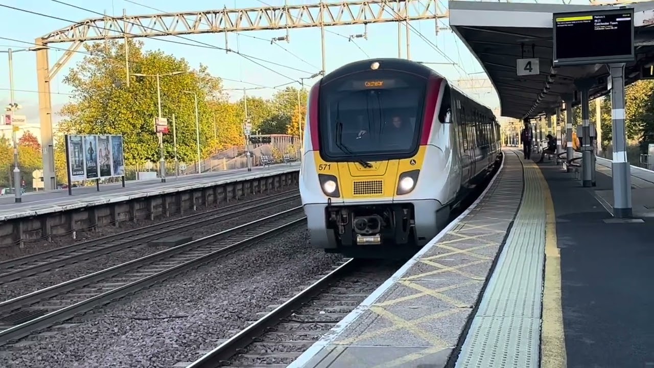 Colchester Railway Station | Trains at and a tour of the station | 19/10/2024