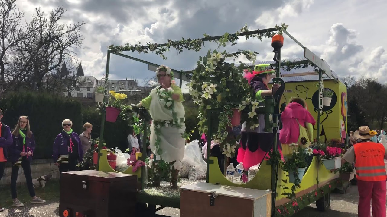 Carnaval de Habay - Les Disjonct&eacute;s adorent la musique des Chipies