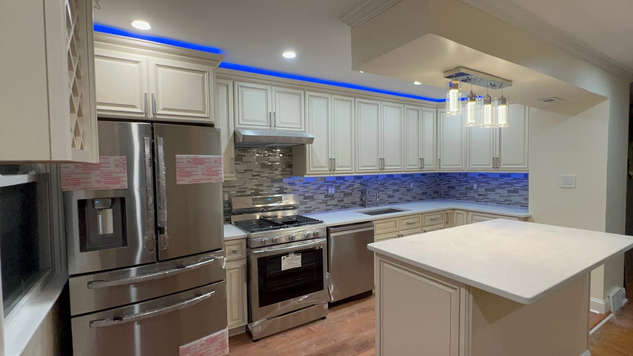 Kitchen remodeling on a budget Remodel old small kitchen