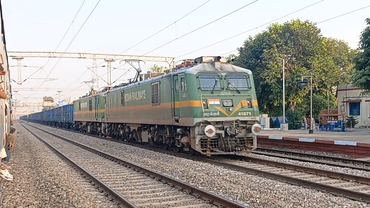 Twin WAG 9 Boxnhl Goods train Skip Sirhind junction.