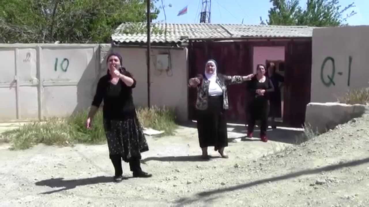 Su İdman Sarayı məcburi köçkünləri evsiz qoyur