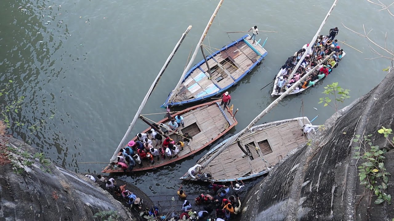 Ride to Murud Janjira for Valentine's day celebration