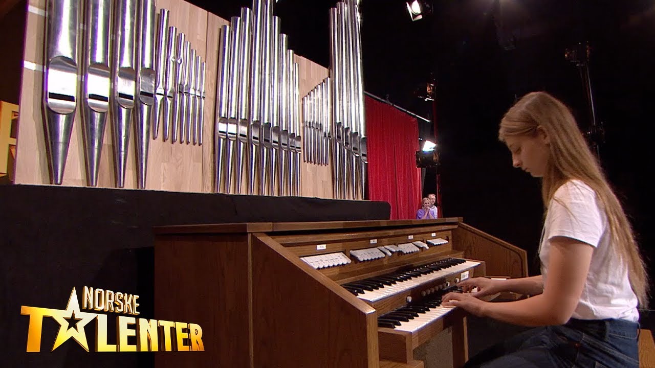 VICTORIA SPILLER BACH PÅ ORGEL | NORSKE TALENTER 2019