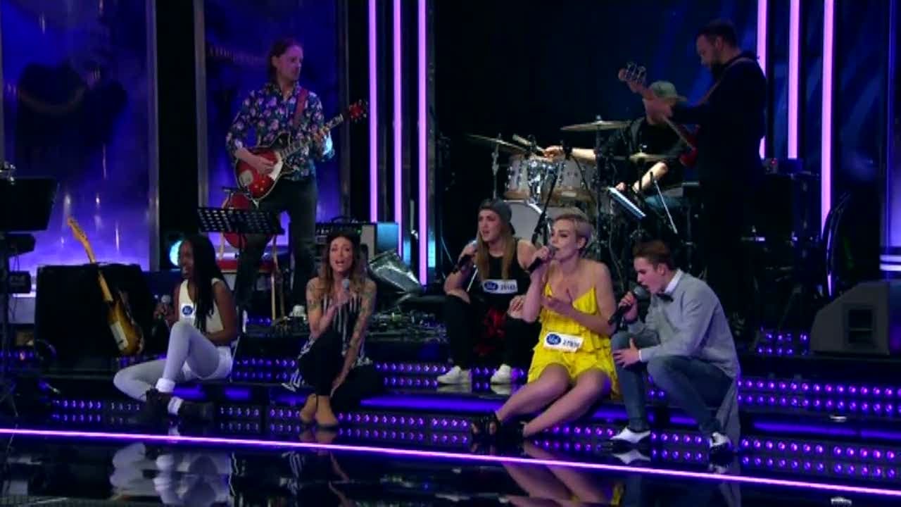 Vad tycker Idol-juryn om Victoria Björlings grupps framträdande i Idol 2016? - Idol Sverige (TV4)