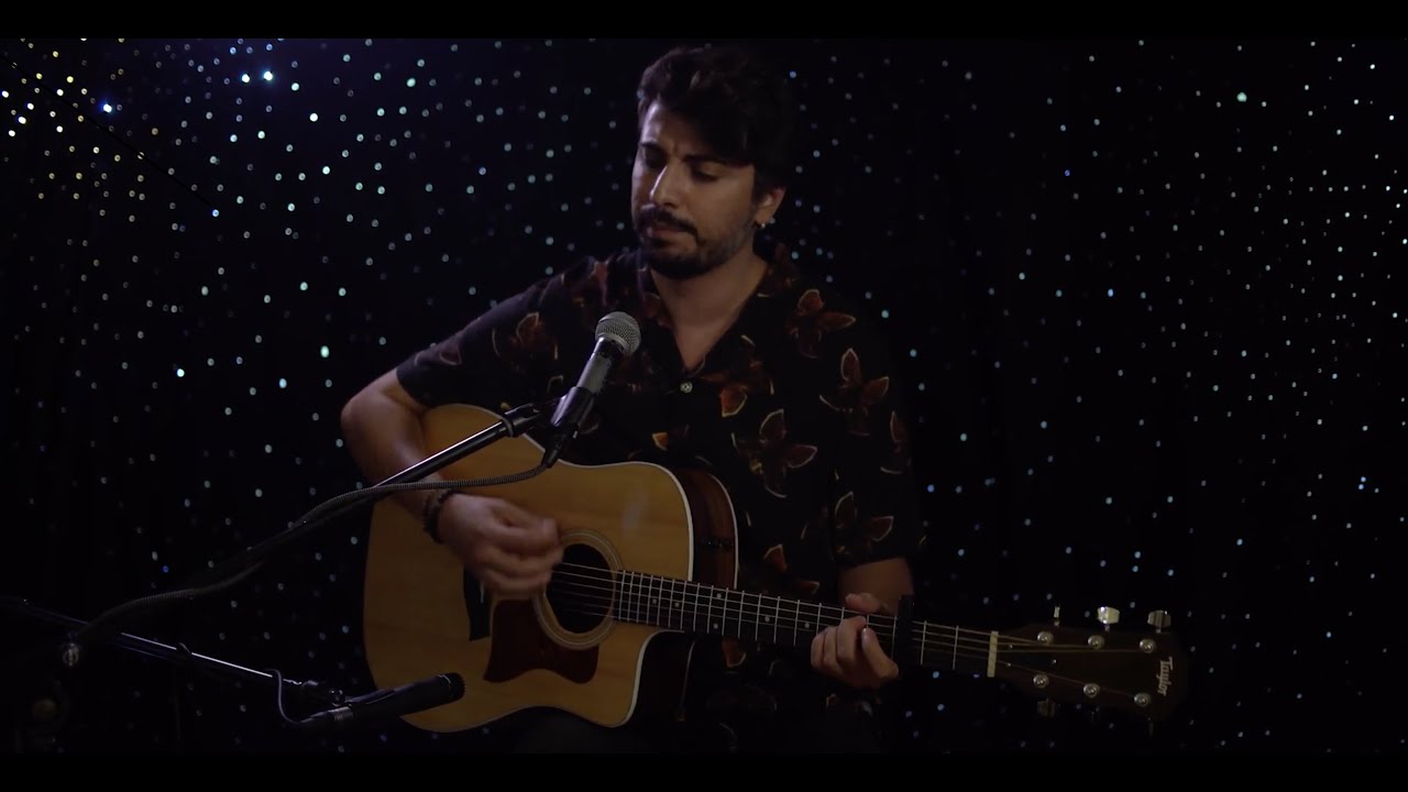 İlhan Ekiz - Kurtar Beni | Başka Şarkılar