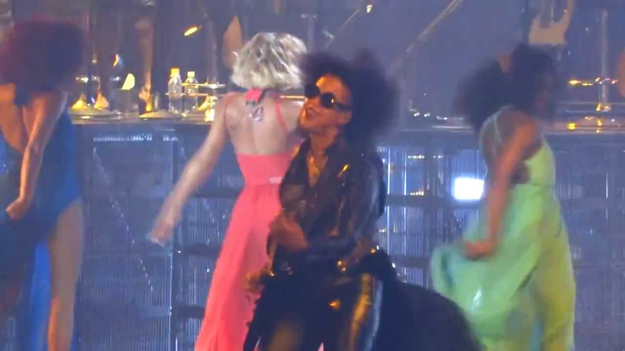 Freakum Dress - Beyonce Mrs Carter Show Adelaide 5th November 2013 with Bibi McGill