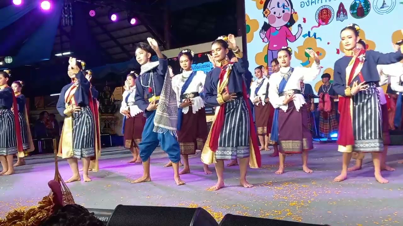 งานไหมขอนแก่น ท่องเที่เชิงวัฒนธรรม#โปงลางเอกลักษณ์ชาวอีสาน#ขอบคุณครับ