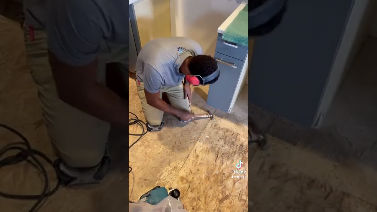 Pt.4 it&rsquo;s all about the importance of SANDING your floors #shorts #diy