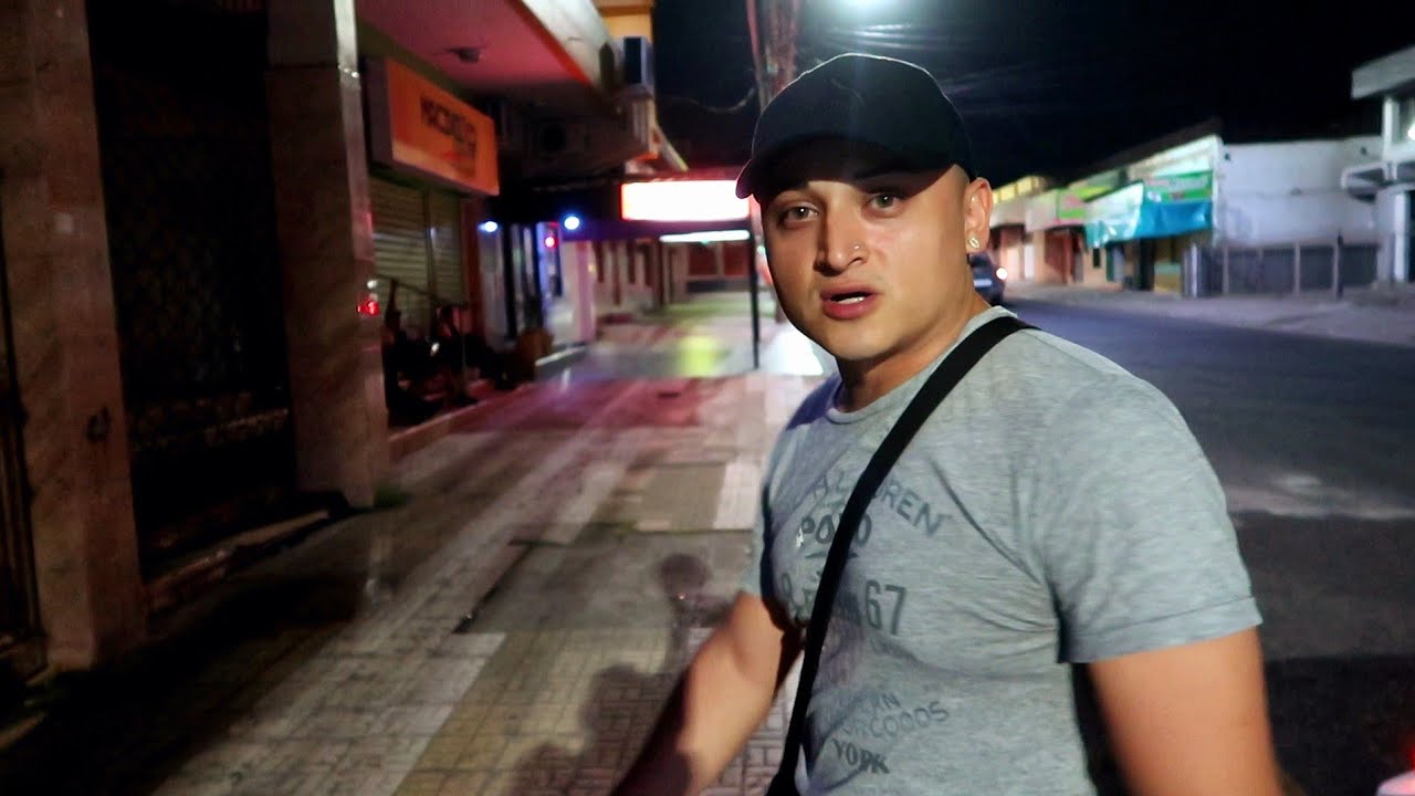 ¡Esto encuentras a medianoche en las peligrosas calles de San Pedro Sula! | Honduras