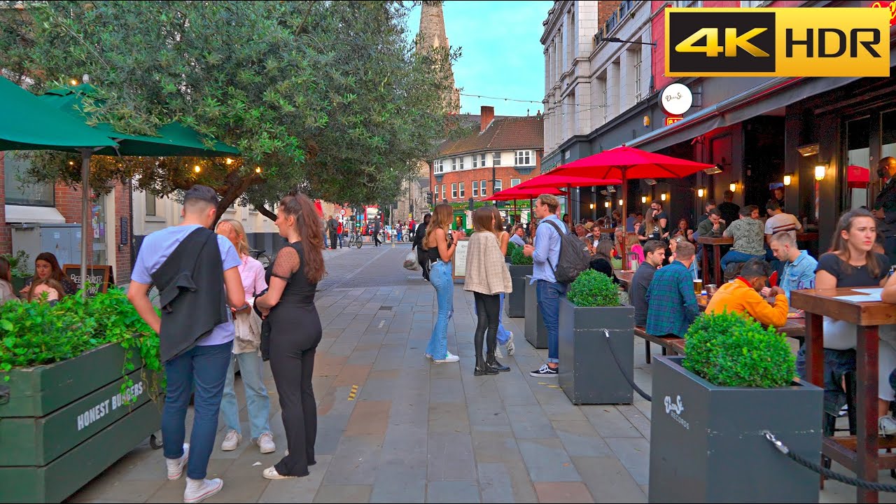 London Suburb Walk - July 2021 | An Evening in Clapham [4K HDR]