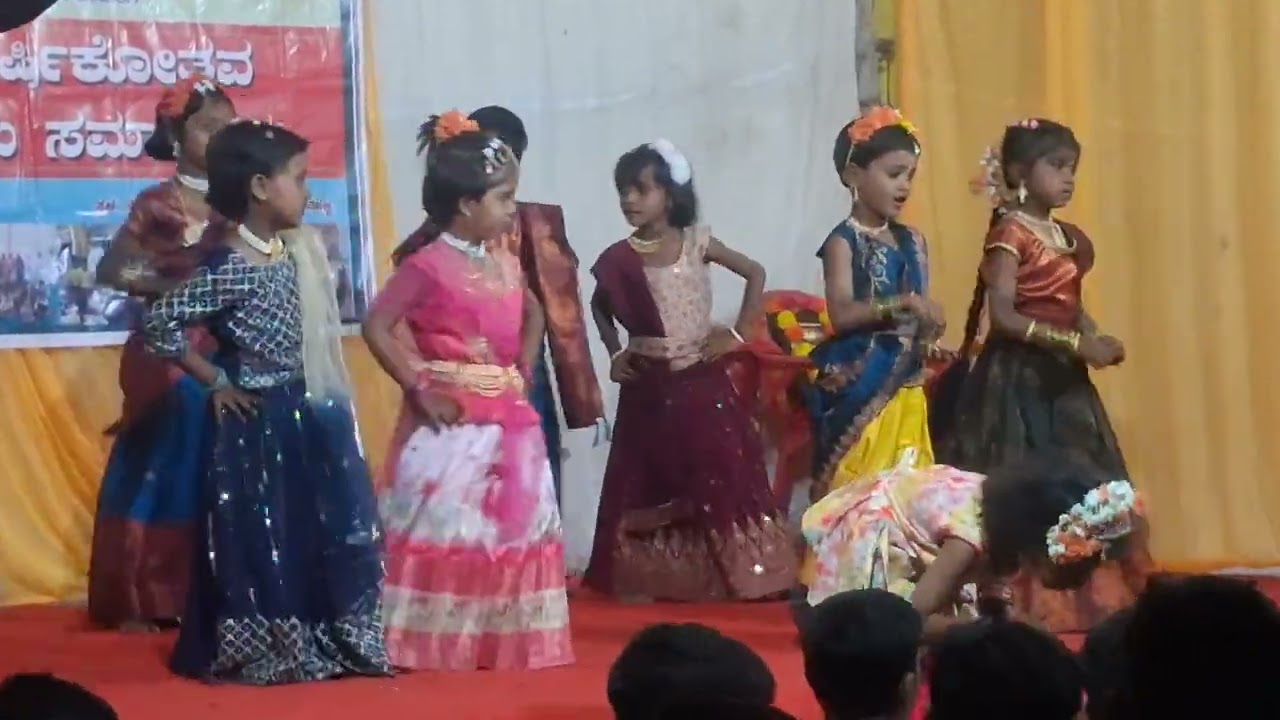 Malli Malli minchulli