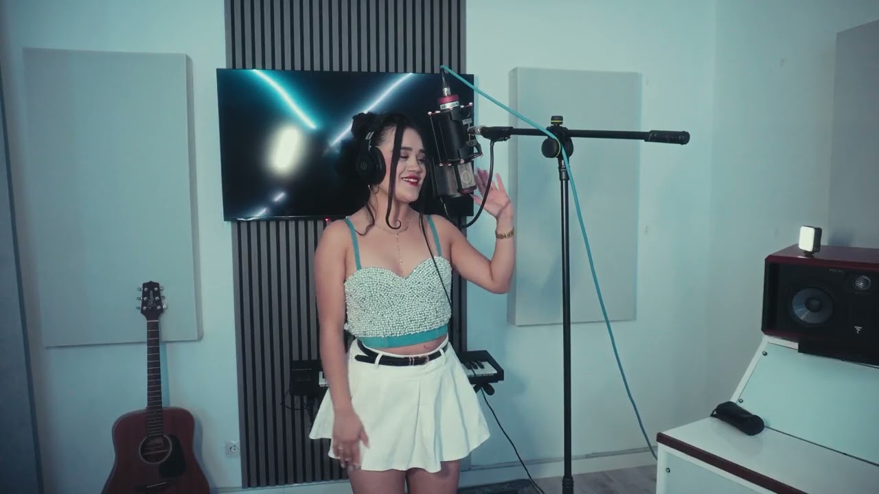 Cover Como la Flor - Jessly Belen 