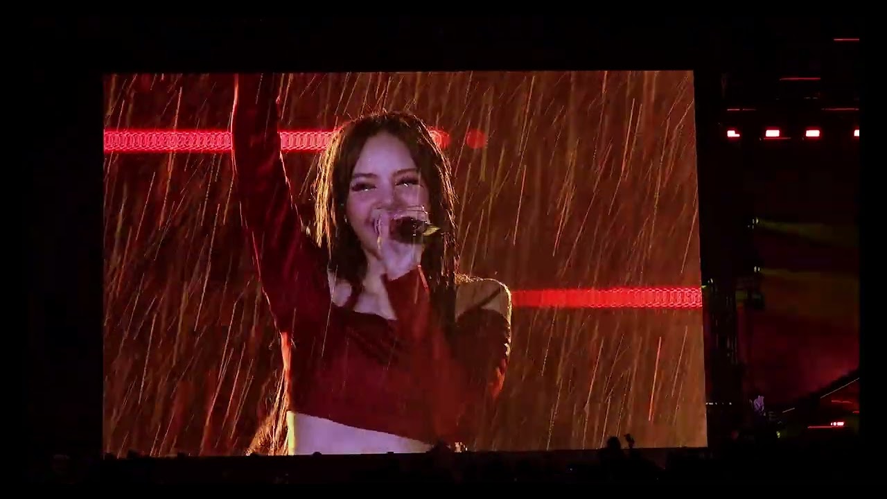 BLACKPINK - Playing With Fire | Raining - NJ