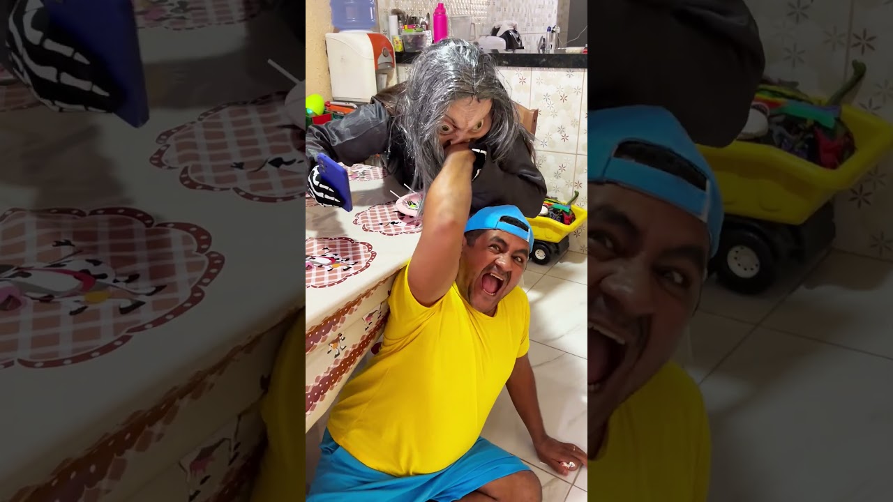 A bruxa me mordeu #funny #memes #comedy #shortsvideo