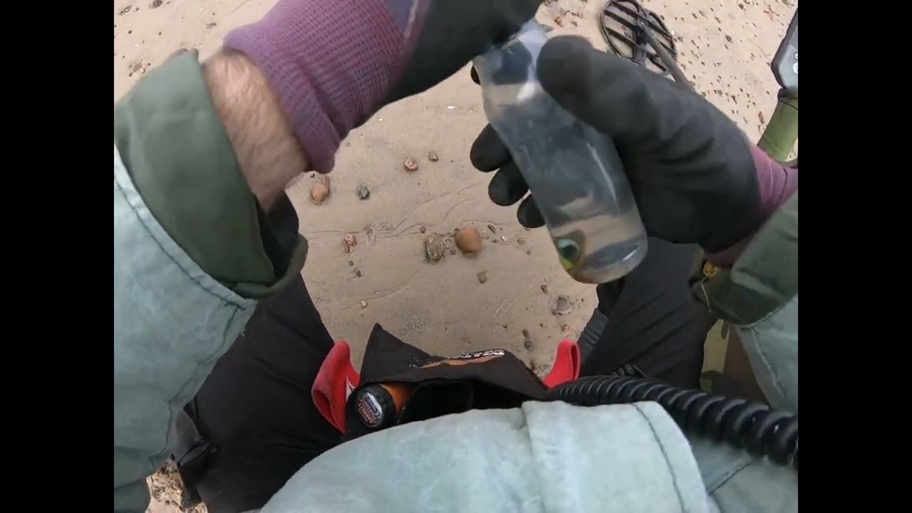 Metal detecting - Scotland - Nairn beach - #23